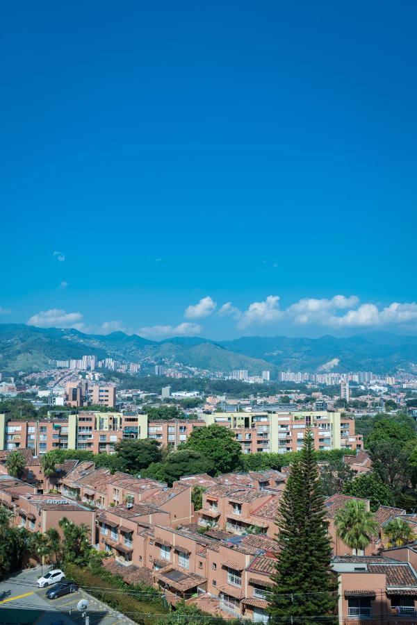 Aptos Alcazar Oviedo By Housy Host メデジン エクステリア 写真